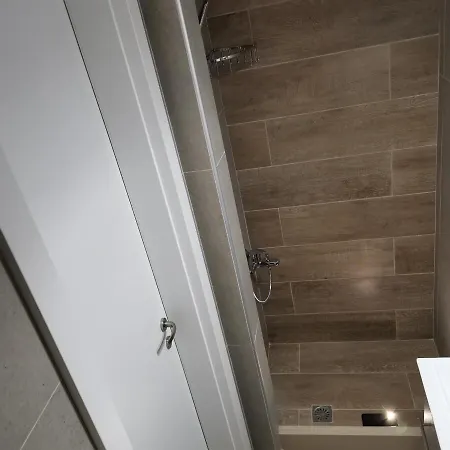 Apartment Central 1
